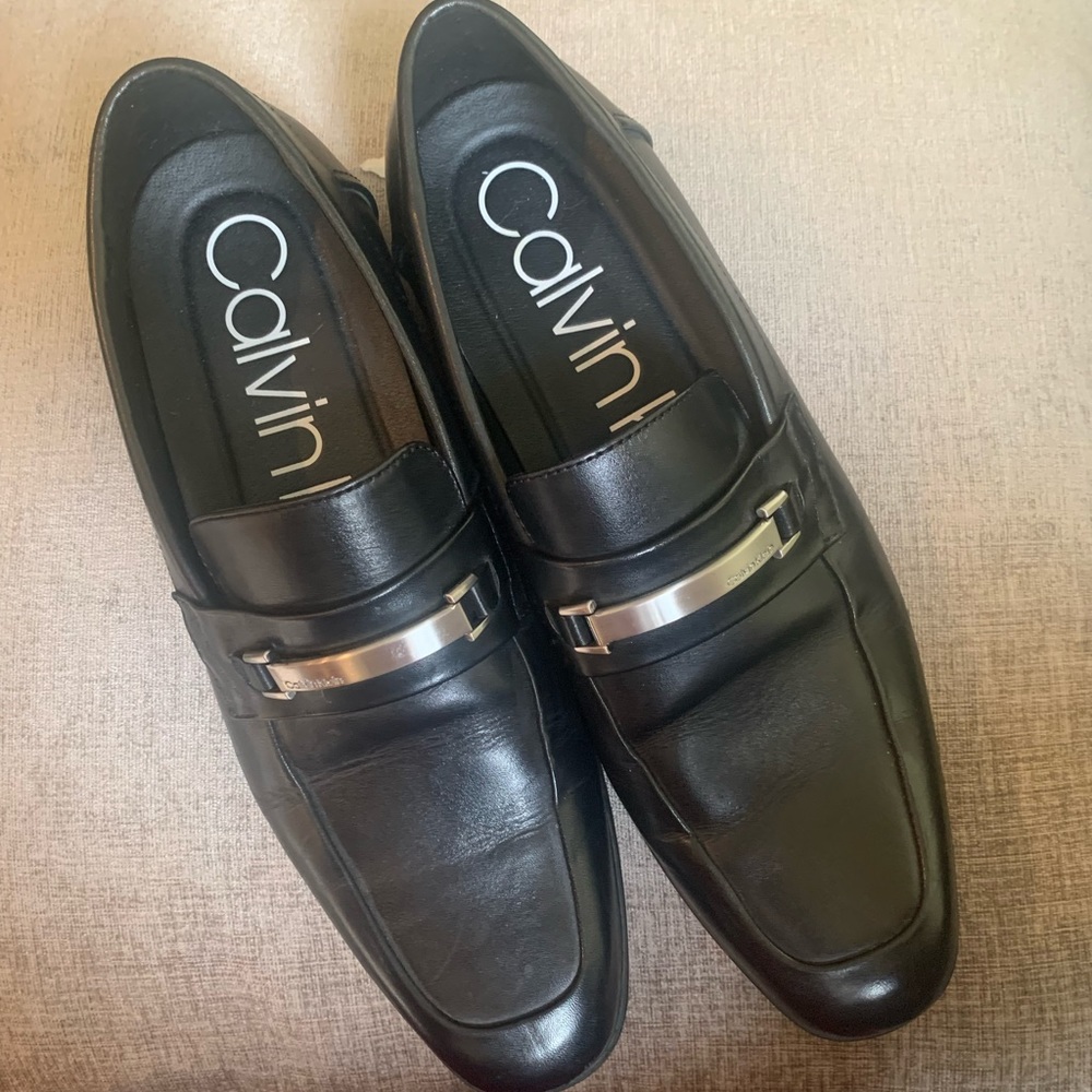 Calvin Klein men’s Dale black slip on dress loafers 9.5